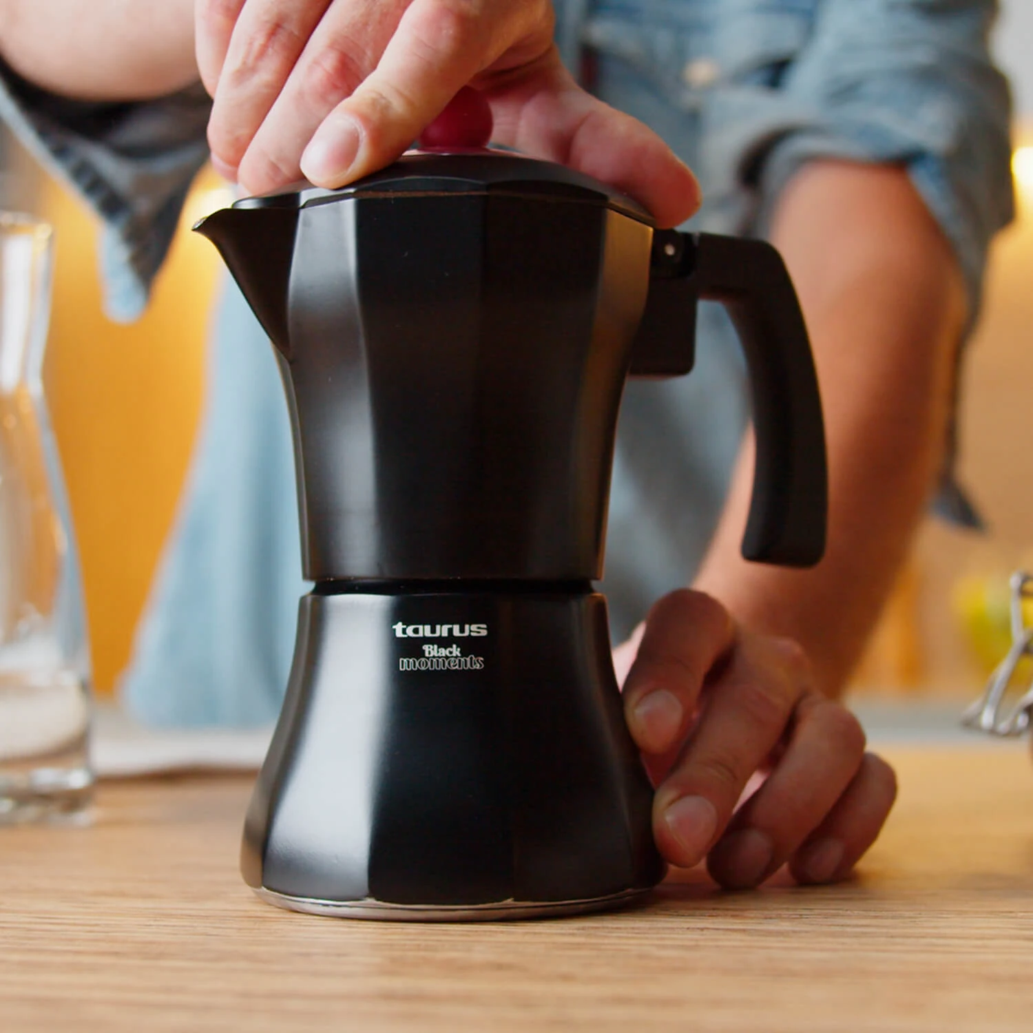 Taurus BLACK MOMENTS 6 - Imagen 6